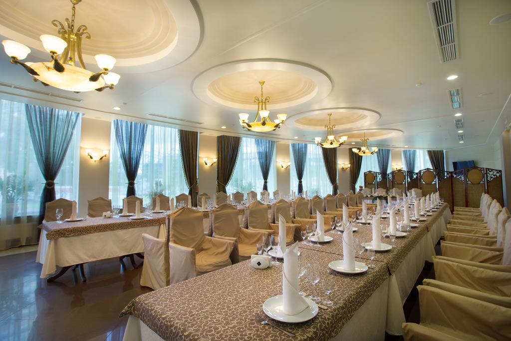 Hotel Nadiya 4*